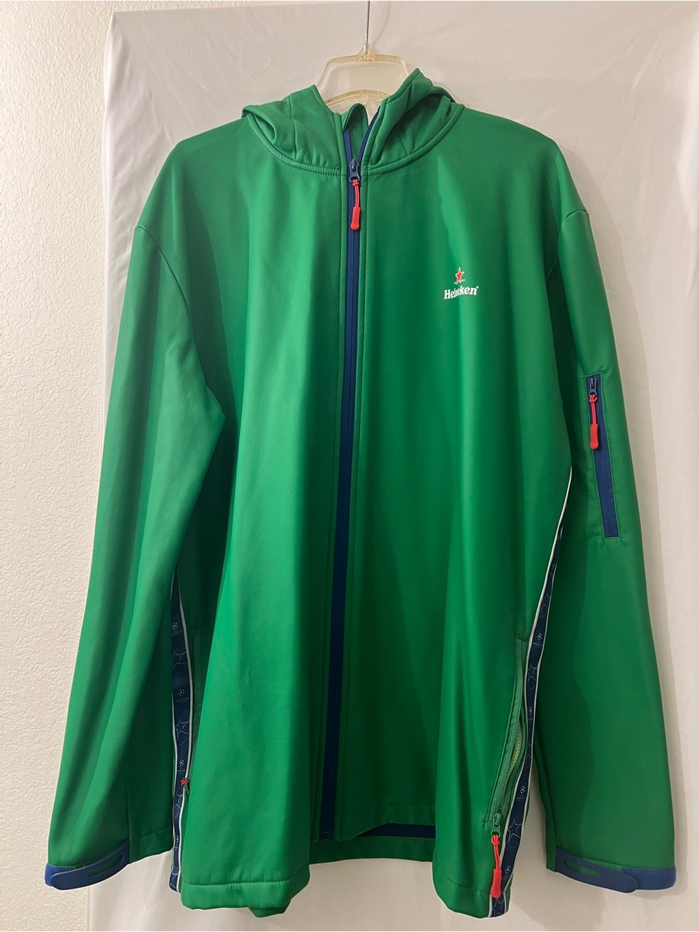 Men's Green Lightweight Hooded Jacket with Subtle Logo